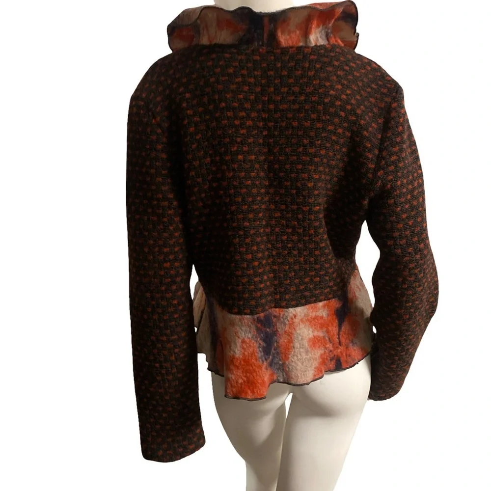 Tub Design Stylish Multicolor Top  with Unique Pattern